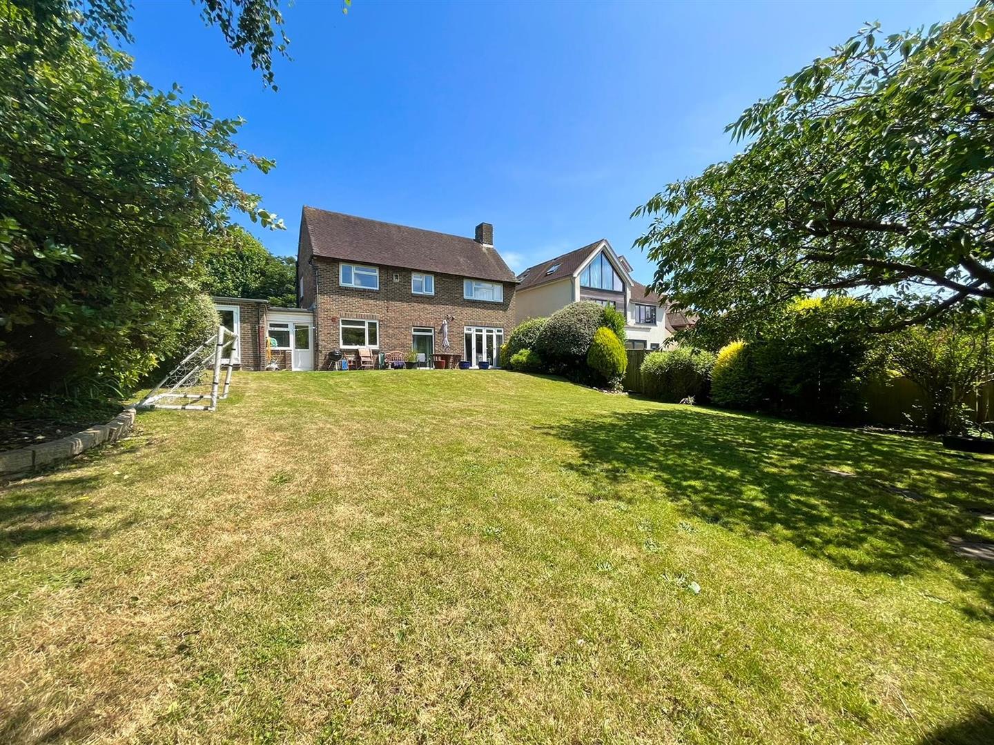 Property Details for Willingdon Road Eastbourne BN20 9JP Town